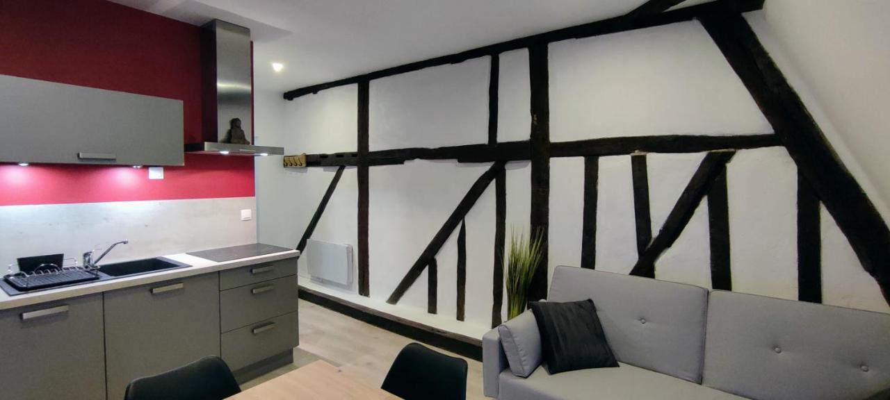 202 Duplex A Colombage En Plein Centre Ville Bourges Exterior photo